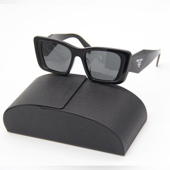 NEW PRADA PR08YSF CAT EYE WOMEN’S SUNGLASSES PR08YSF 1AB5S0 EYEWEAR PRAD… - Picture 1 of 14